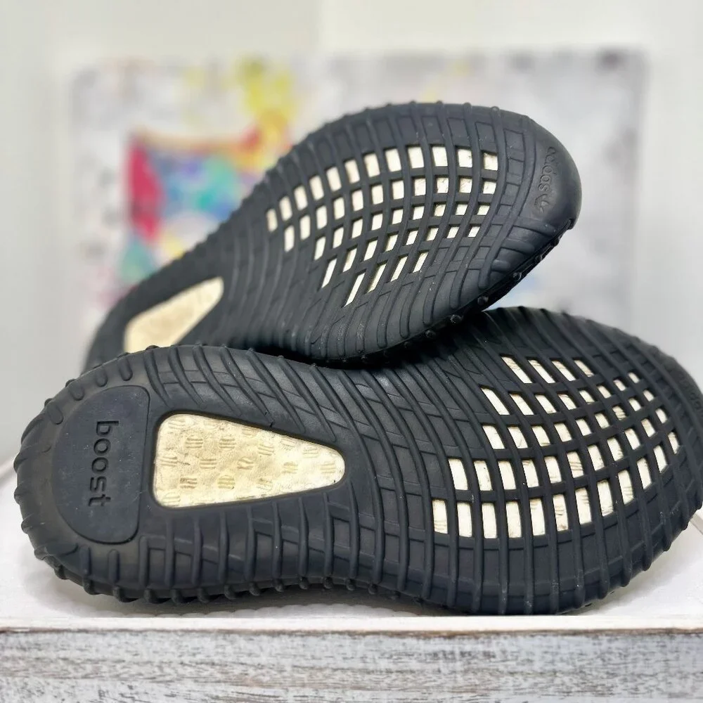 Adidas Yeezy Boost 350 V2 “Black” - Picture 5 of 6